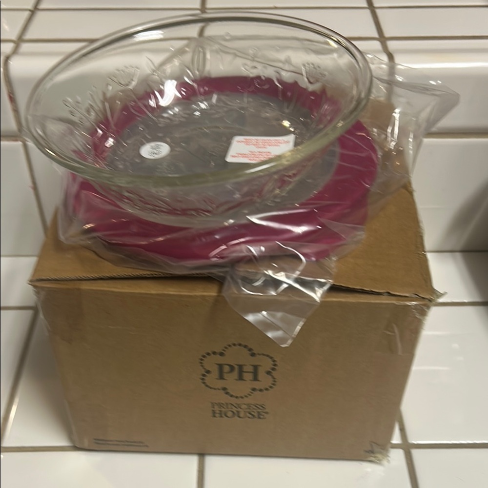 Princess House Glass Bowl with Magenta Lid